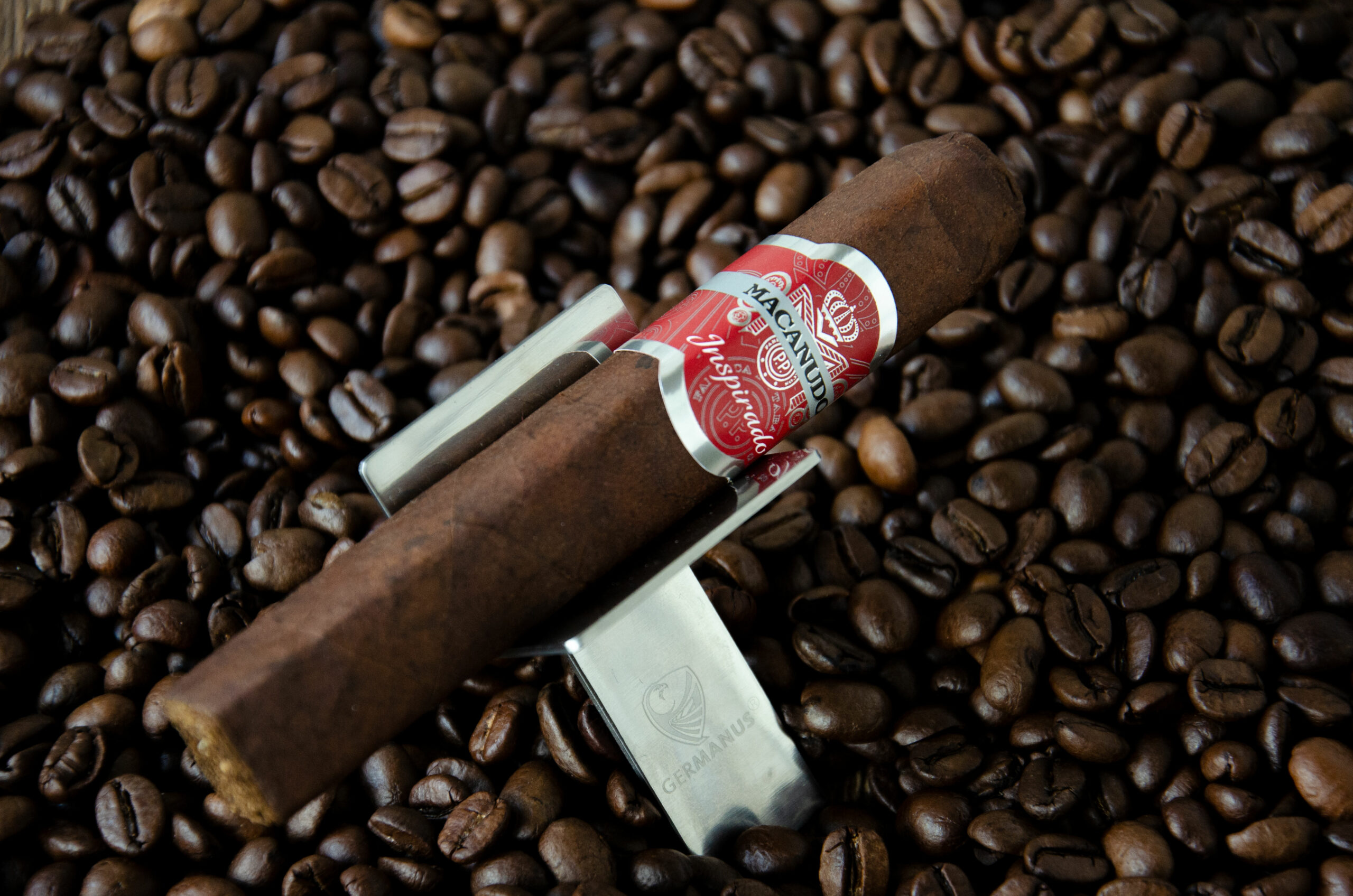 Macanudo Inspirado RED Robusto