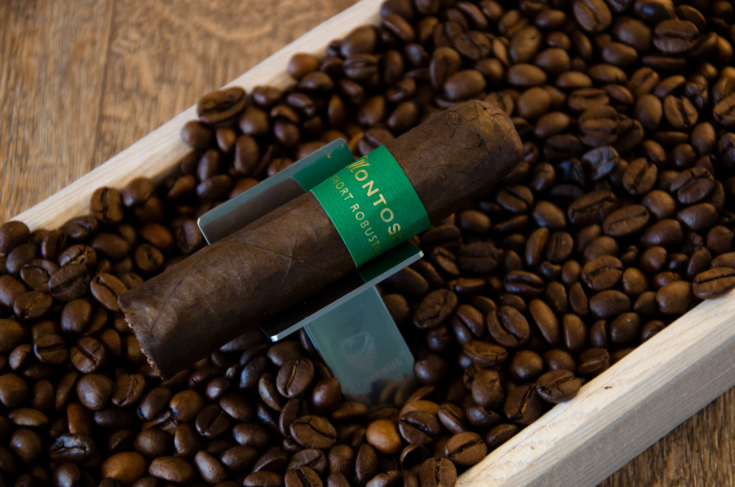 Montosa Maduro Short Robusto