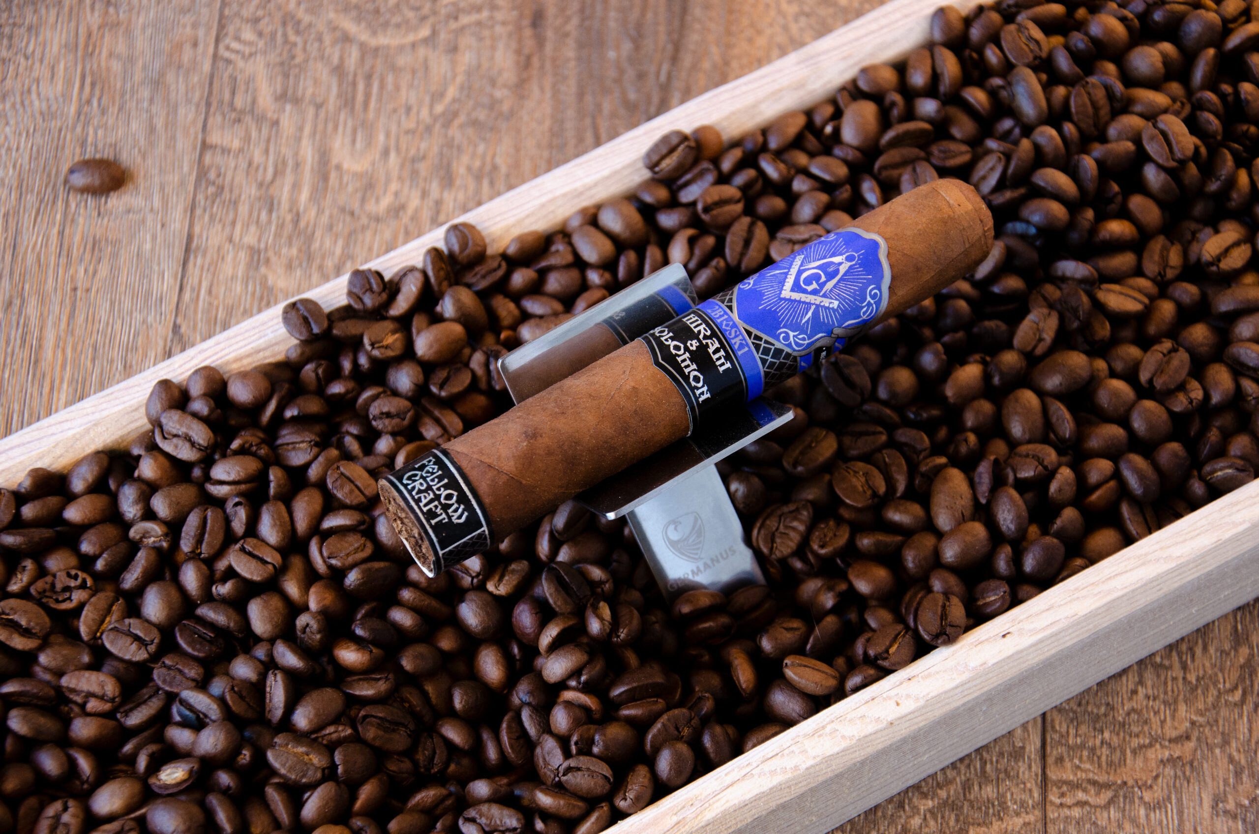 Hiram & Solomon Cigars Fellow Craft Natural Robusto 5x52