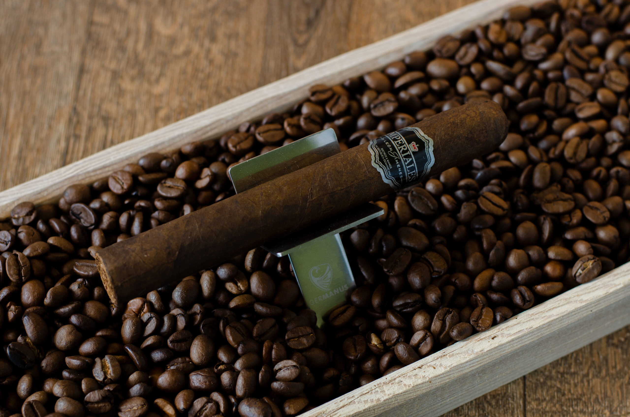 La Aurora Imperiales Maduro Toro