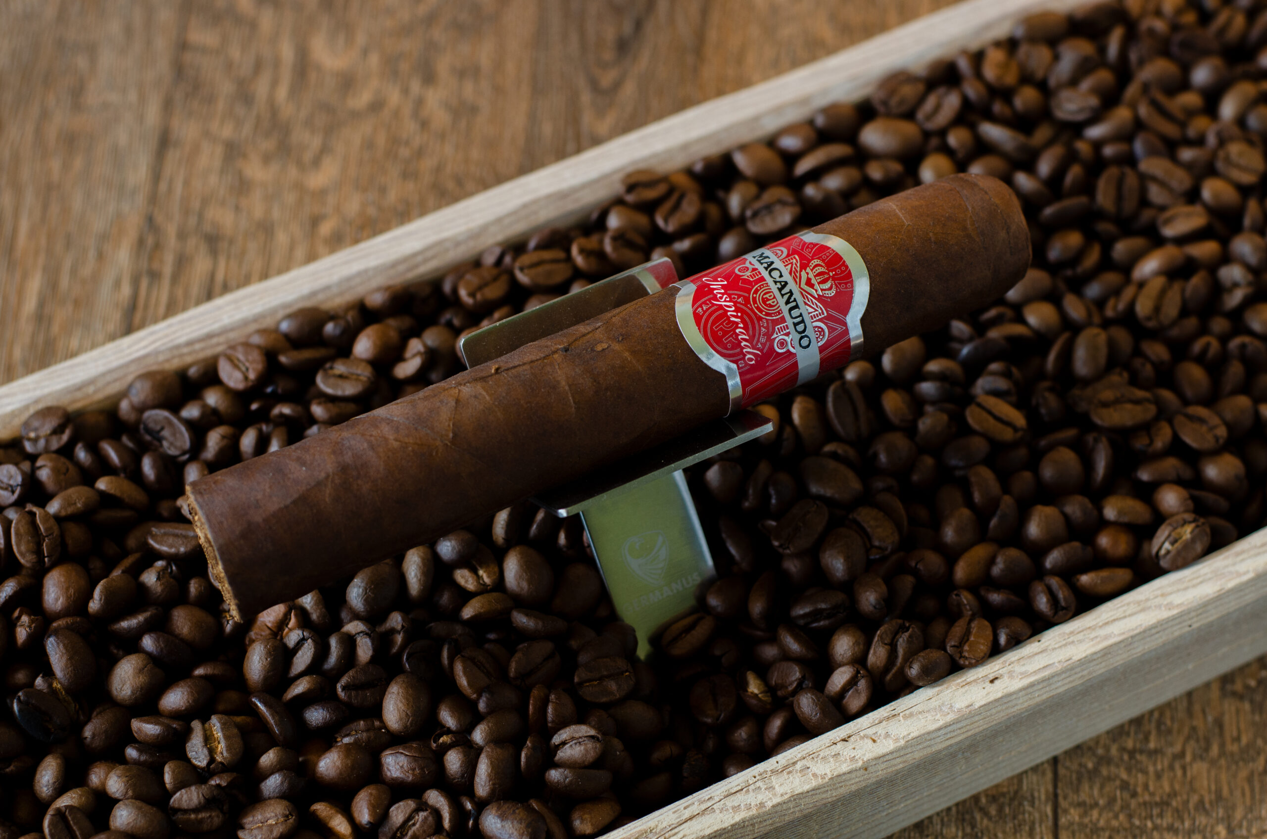 Macanudo Inspirado RED Gigante