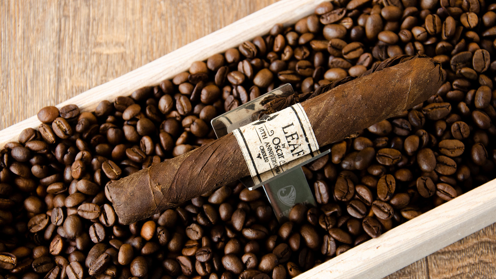 The Leaf by Oscar 10th Anniversary Criollo